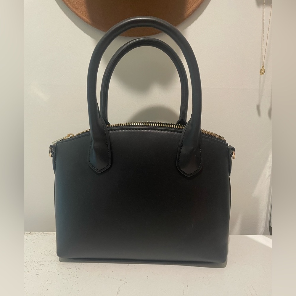 Black purse